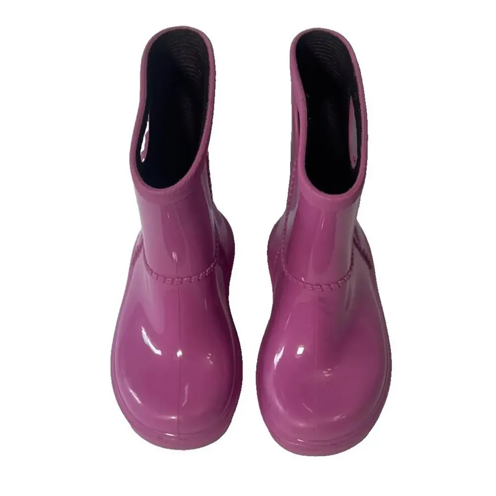 UGG description pre